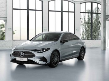 Mercedes-Benz CLA  180 '140 Years Edition' 10