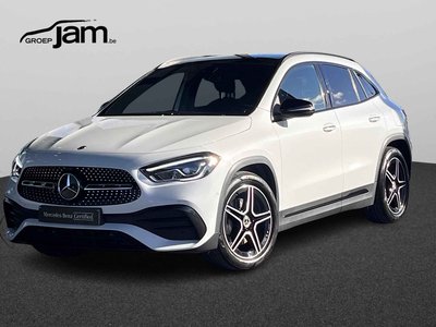 Mercedes-Benz GLA GLA 200 d 4MATIC 8