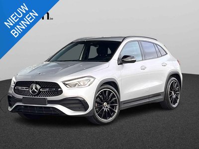 Mercedes-Benz GLA GLA 180 AMG Line 2